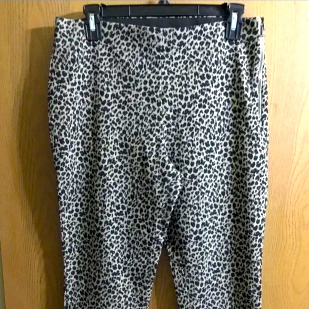 🛒A New Day Women's Hip Zip Cheetah Print Dress Pants Size 10